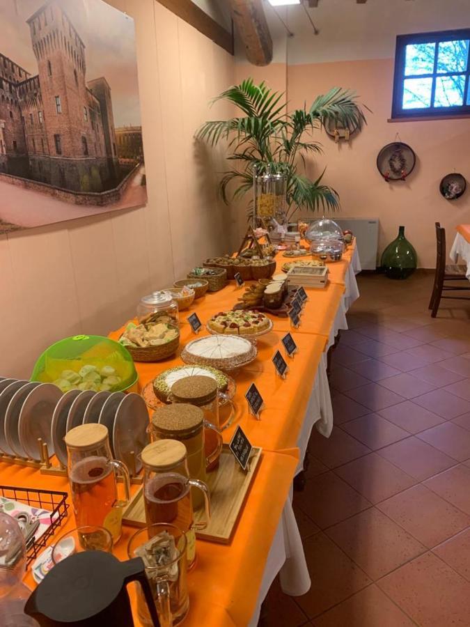 Agriturismo Corte San Girolamo Мантуя Экстерьер фото
