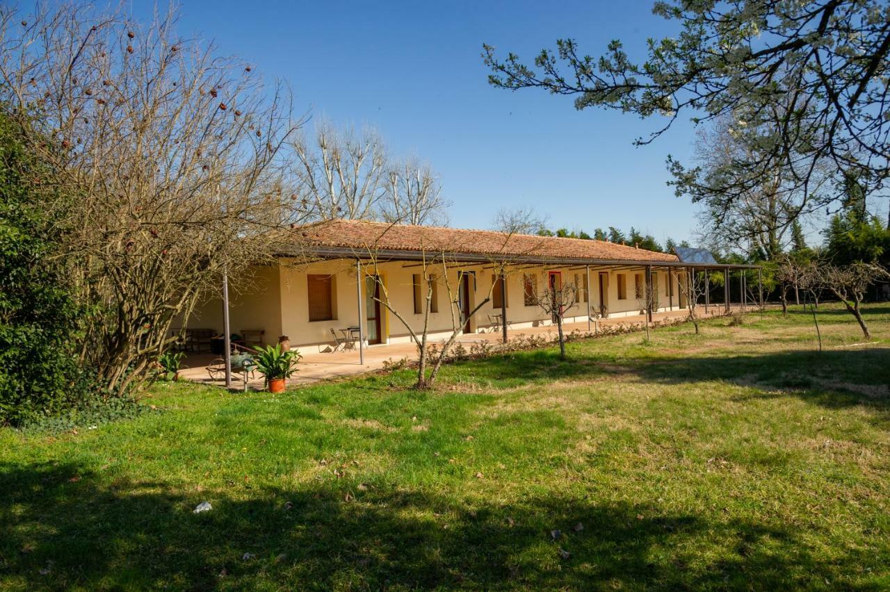 Agriturismo Corte San Girolamo Мантуя Экстерьер фото